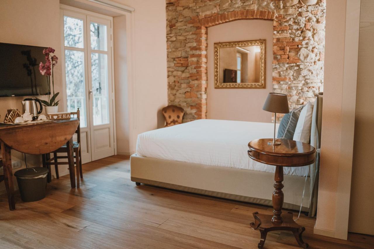 La Cascina Di Carlotta 1846 Agriturismo Alba  Bagian luar foto