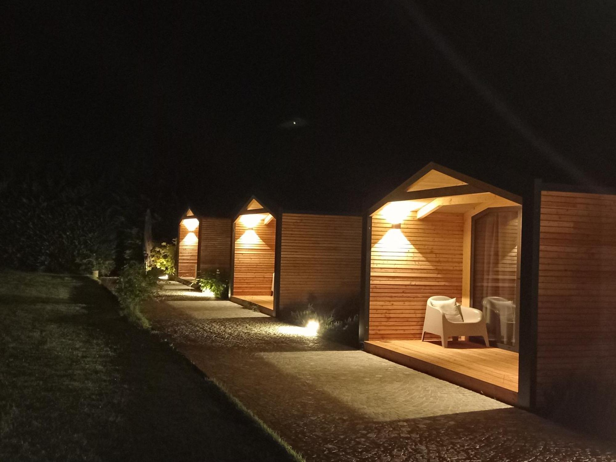 La Cascina Di Carlotta 1846 Agriturismo Alba  Bagian luar foto