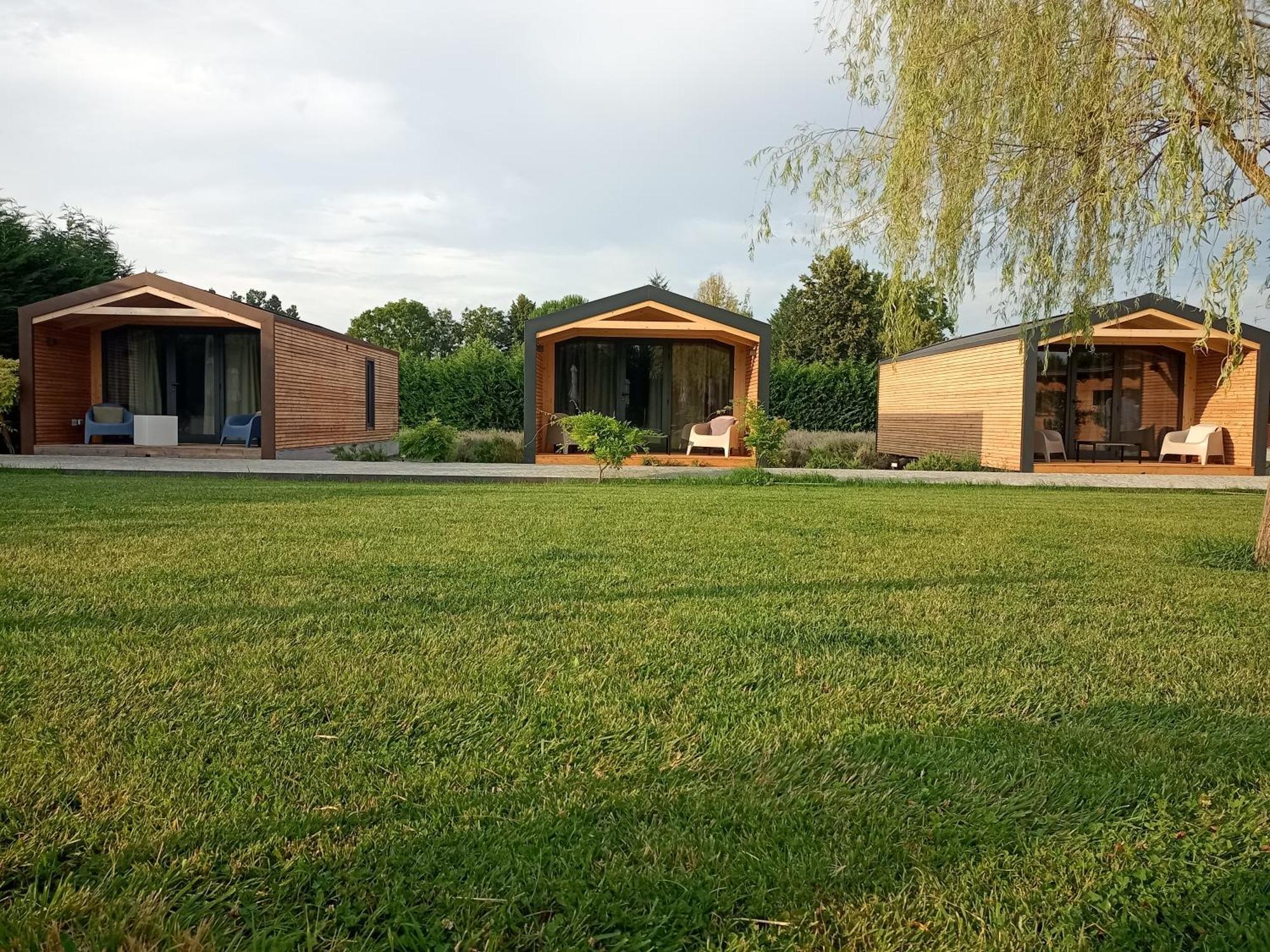 La Cascina Di Carlotta 1846 Agriturismo Alba  Ruang foto