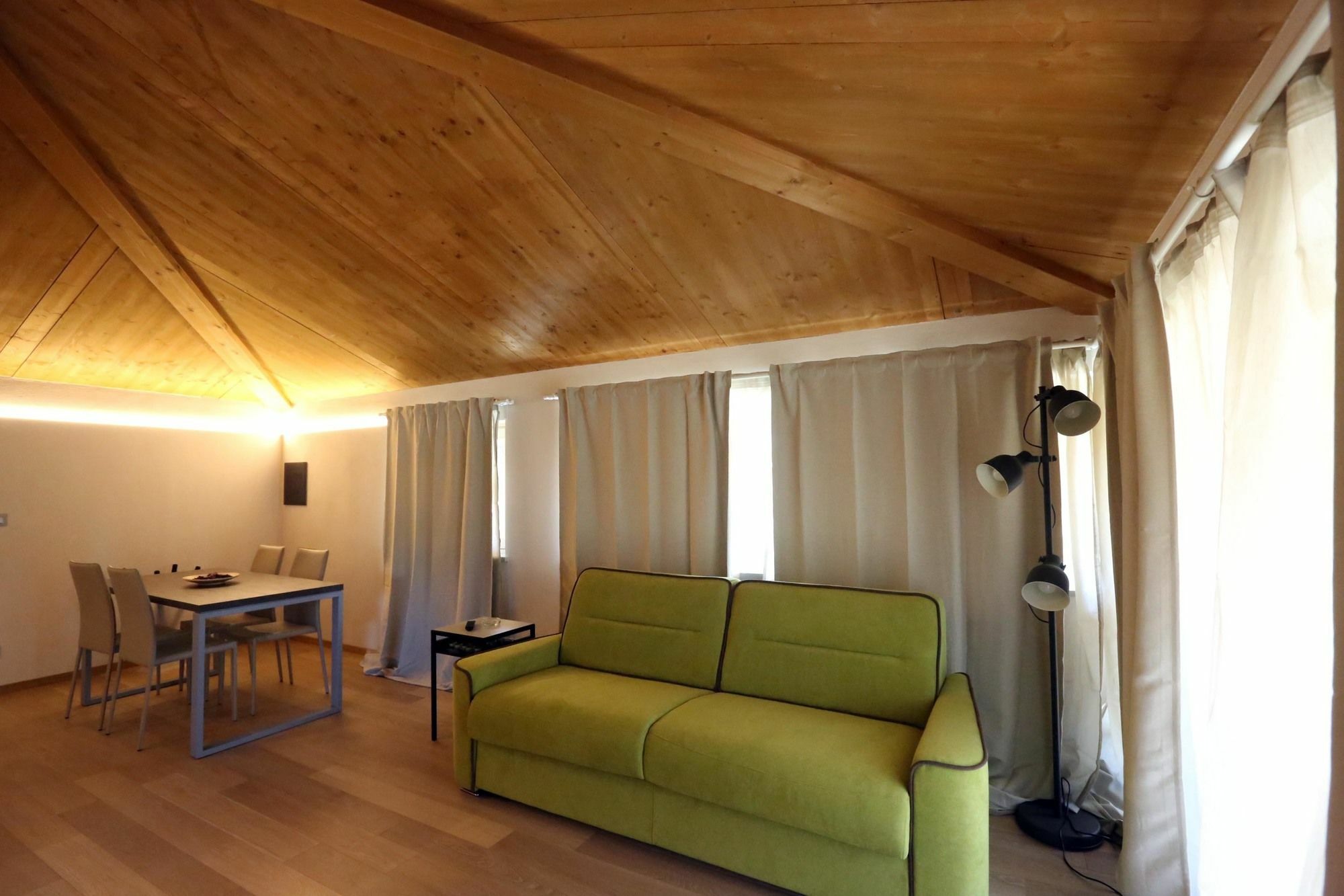 La Cascina Di Carlotta 1846 Agriturismo Alba  Bagian luar foto